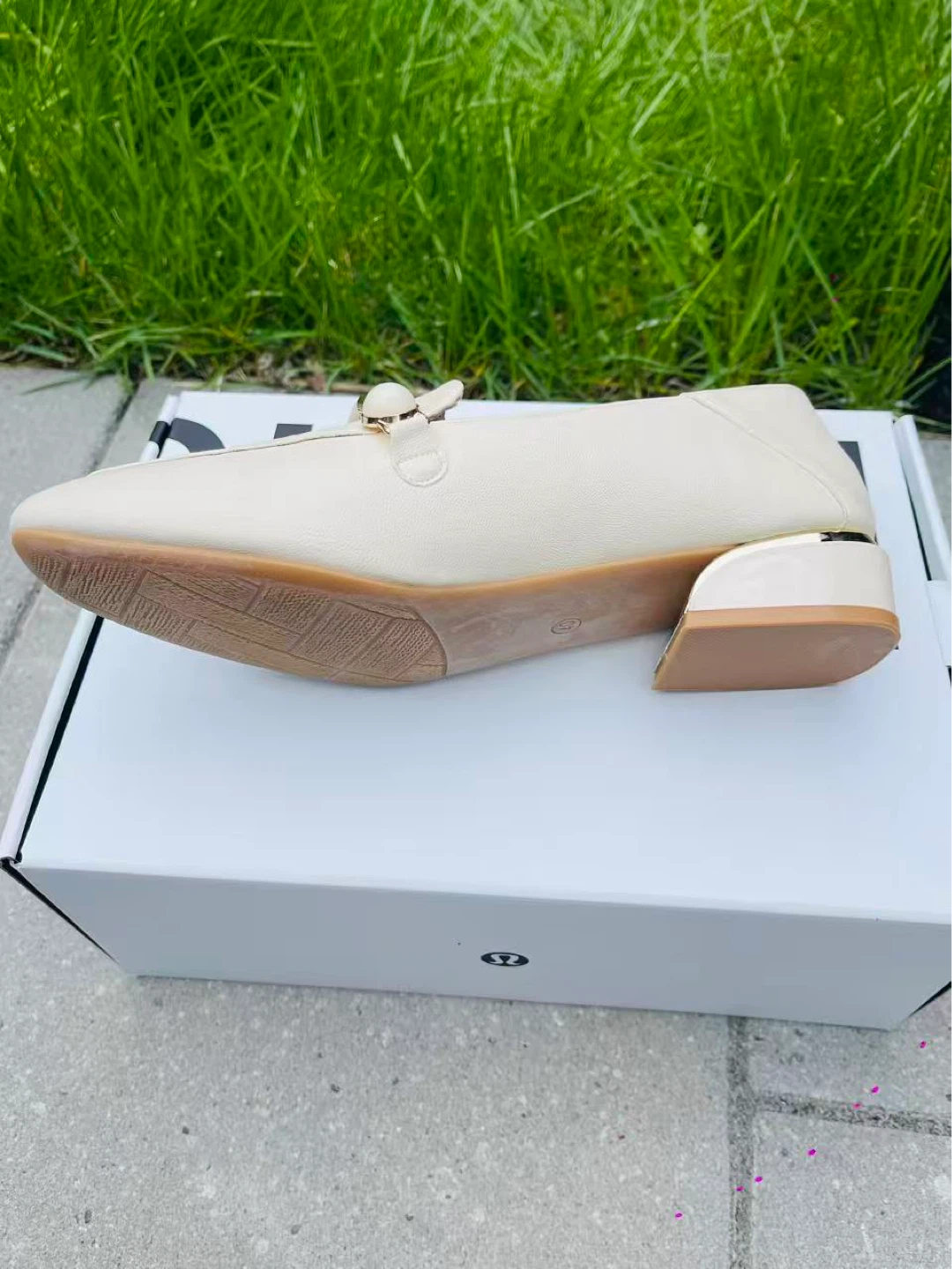 Women's Low Heel Nude Color Shoes - photo 4