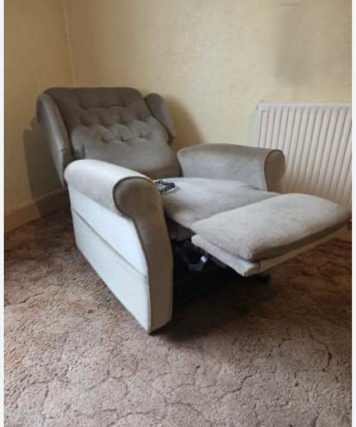 Rocky chair