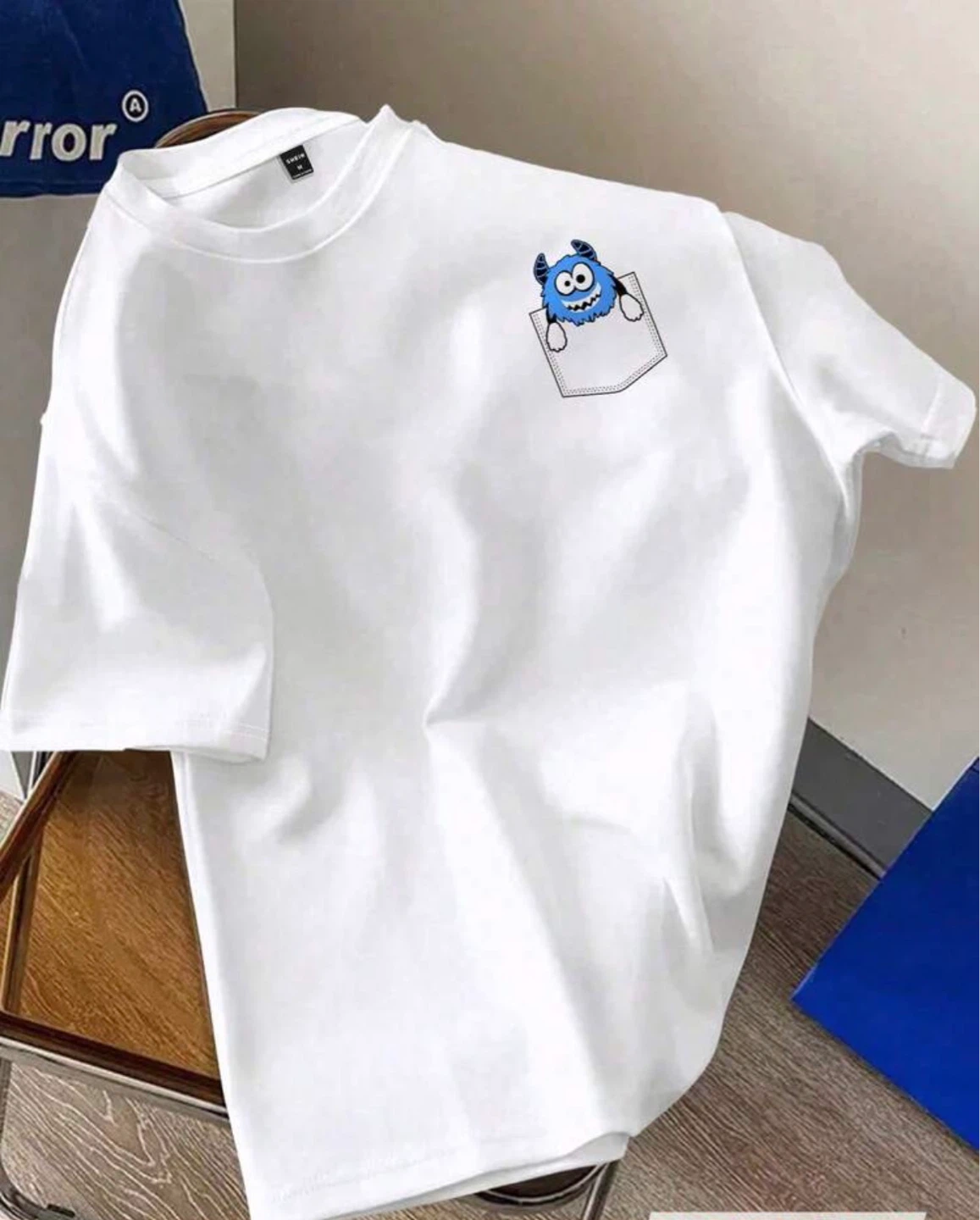 New white t-shirt size L monster Sally