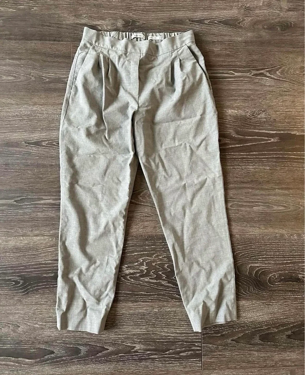 Aritzia Babaton Cohen Pants - Size 6