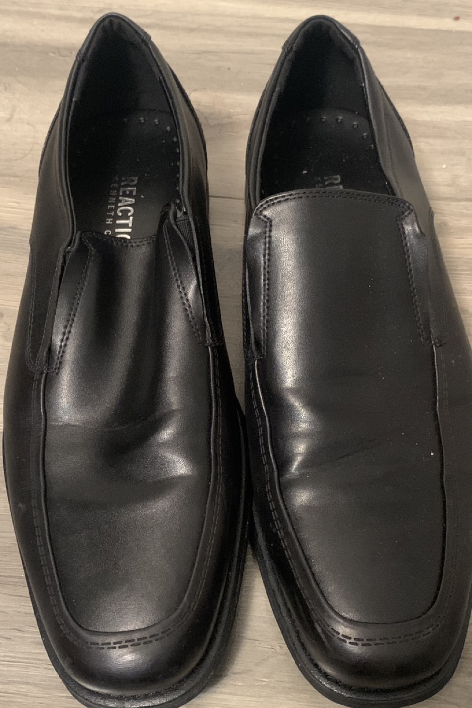 Kenneth Cole Reaction Black Leather Loafers