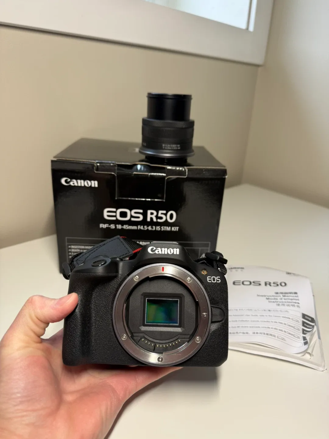 Canon EOS R50 RF-S 18-45mm F4.5-6.3 IS STM Kit Camera