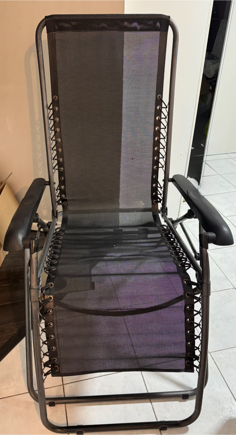 Zero Gravity Chair with Side Tray - photo 2