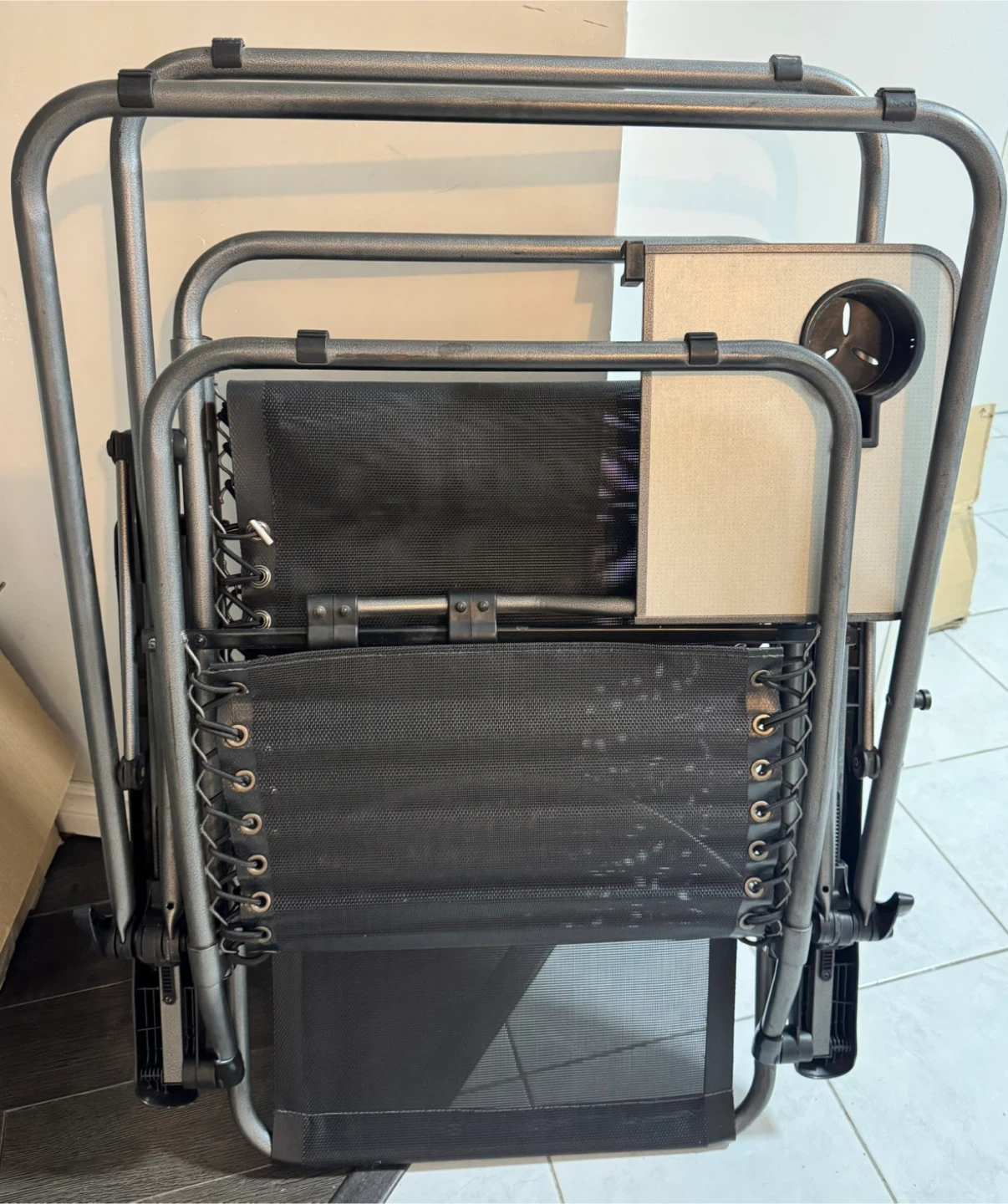 Zero Gravity Chair with Side Tray - photo 3