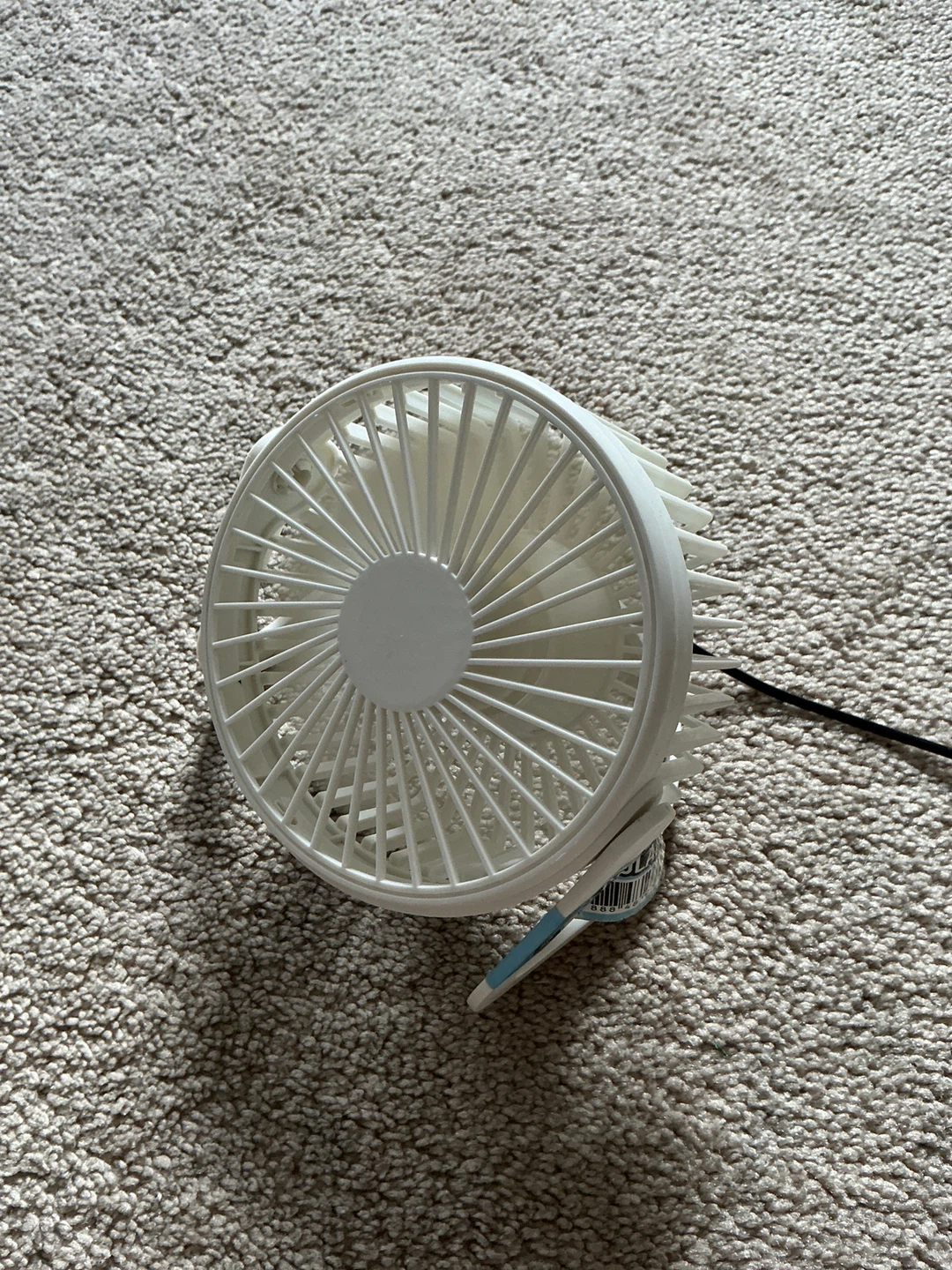 White USB desk Fan
