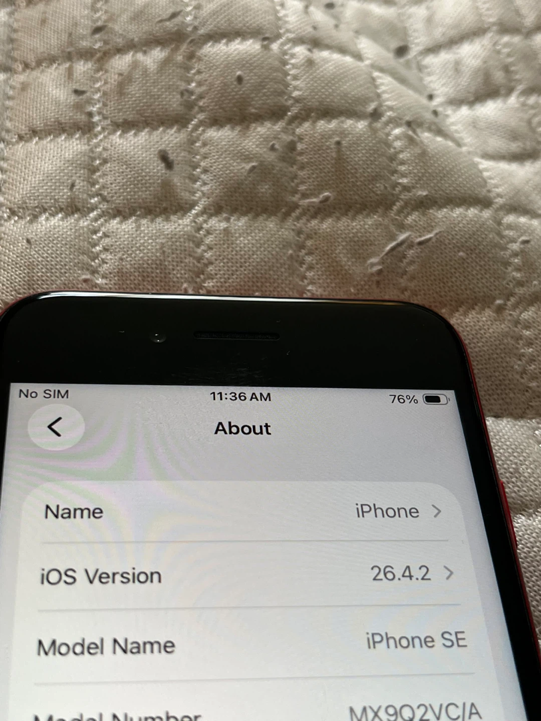 Apple iPhone SE (2nd Gen) - Red - photo 3