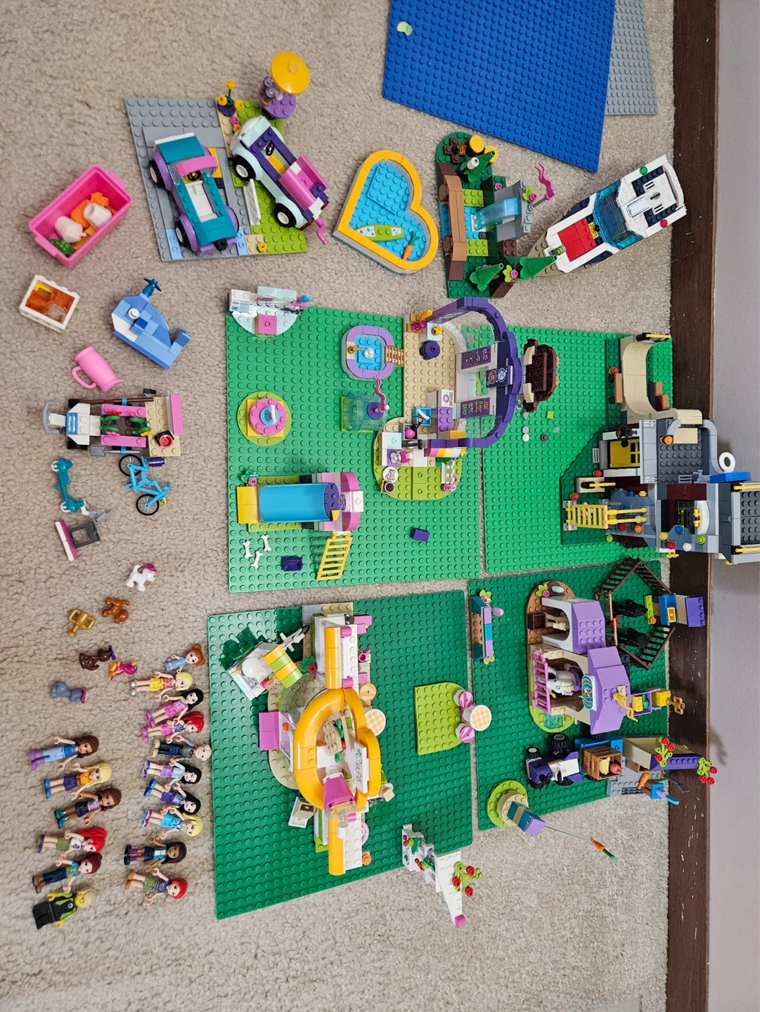 Massive Lot of Lego Friends Sets - See All Pics!
