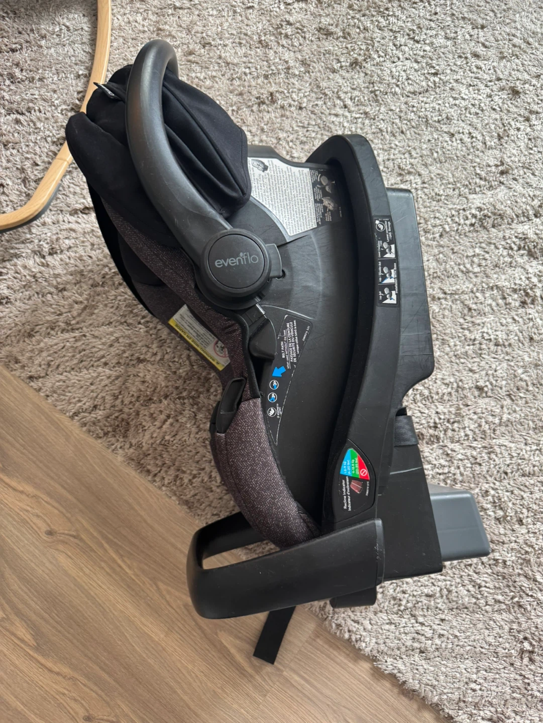 Evenflo Infant Car Seat - photo 3