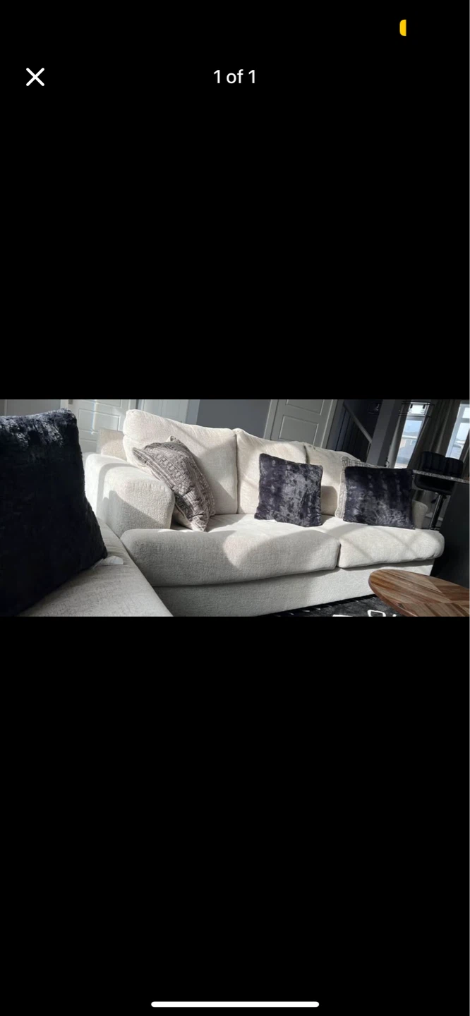 Sectional Sofa with Pillows - photo 5