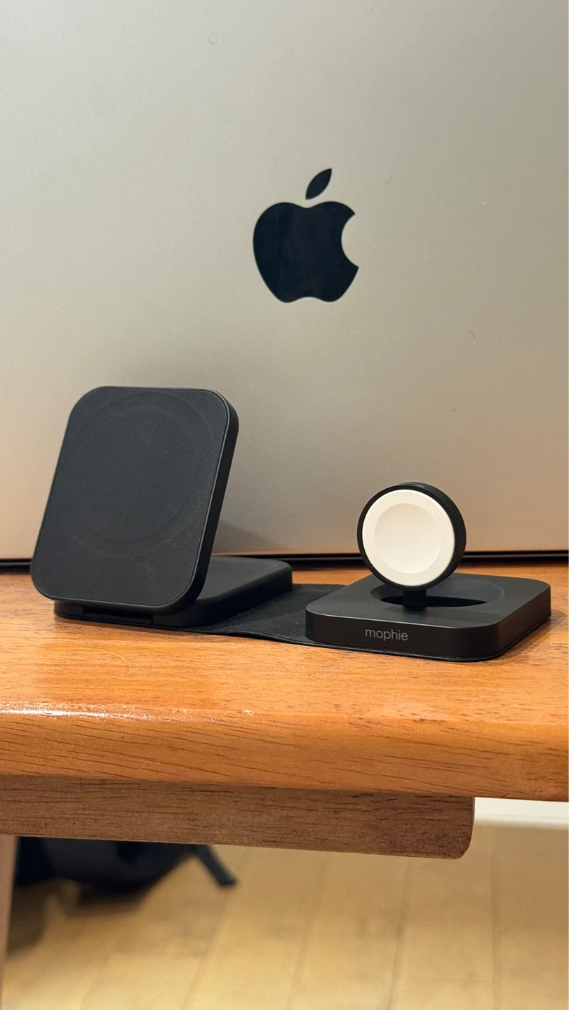 Mophie 3-in-1 Travel Charger (MagSafe Compatible)