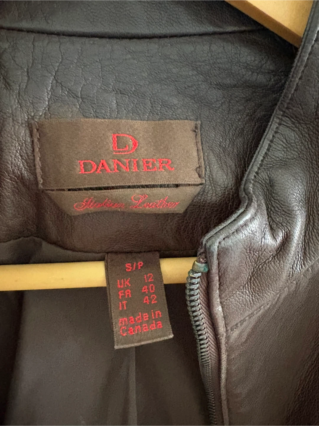 Danier leather size S leather jacket - photo 2