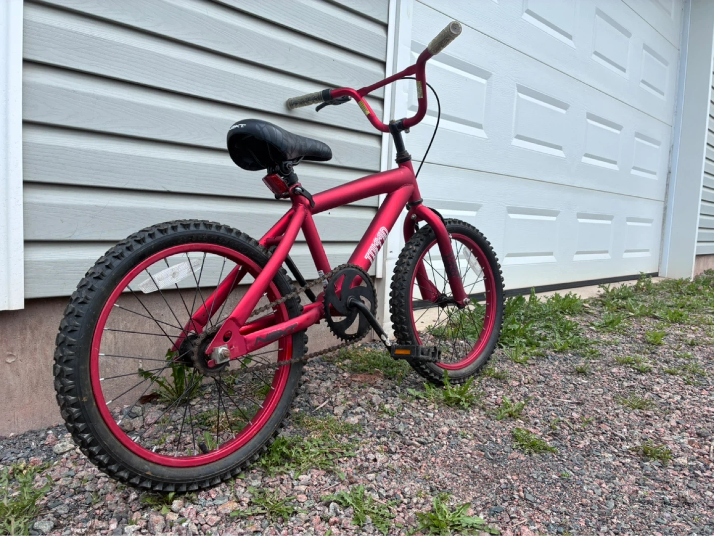 Red bmx style Kids Bike - photo 4