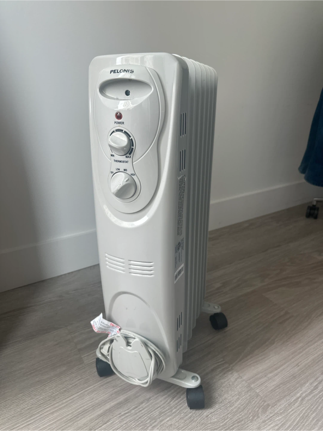 Pelonis Oil-Filled Radiator Heater