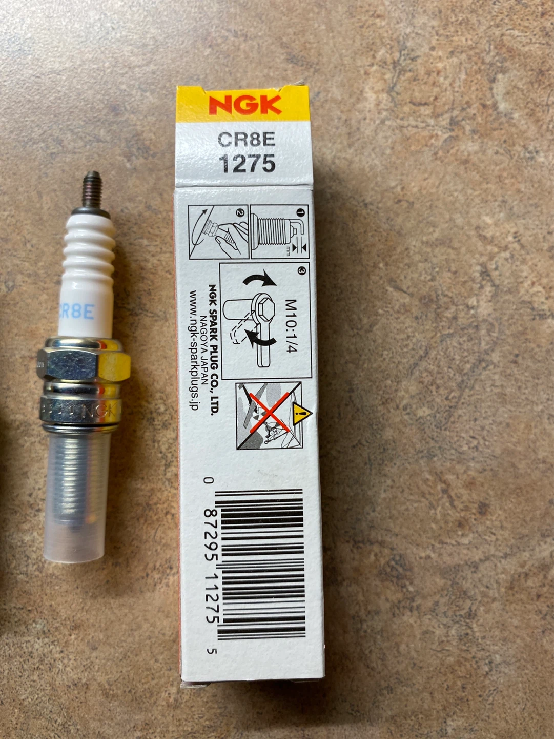 NGK CR8E 1275 Spark Plugs - Set of 2 - photo 3