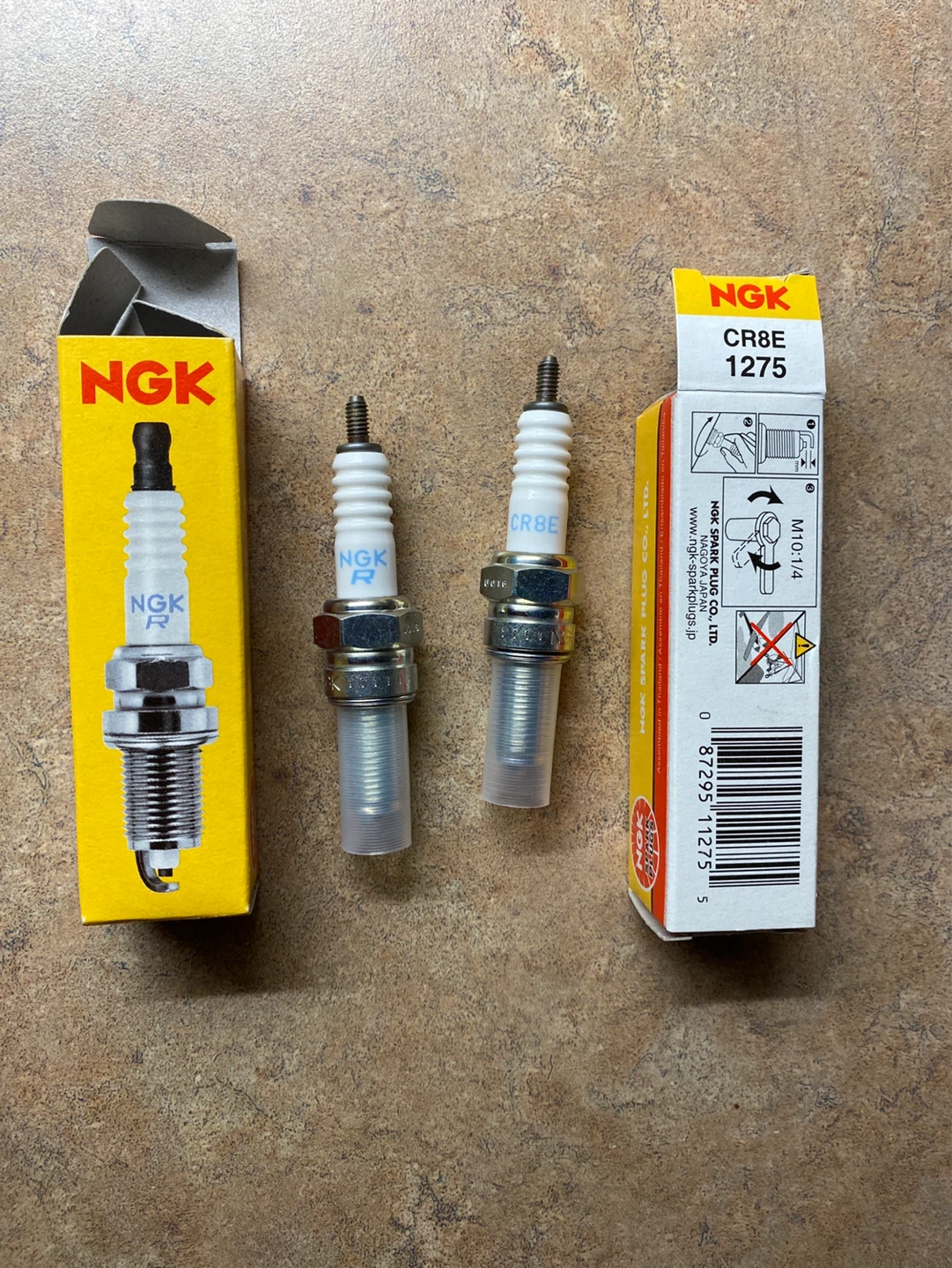 NGK CR8E 1275 Spark Plugs - Set of 2 - photo 4