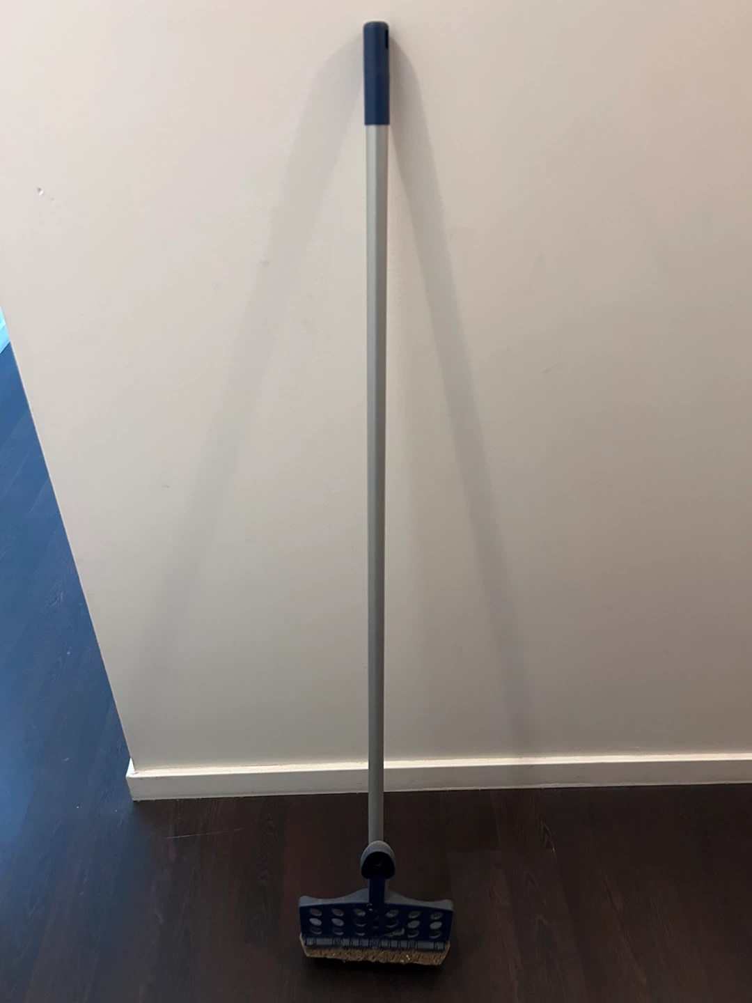 Bucket and sponge mop - photo 2