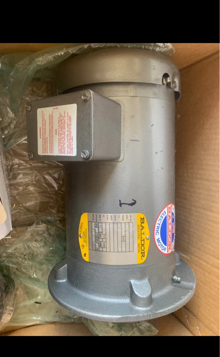 Baldor Industrial Electric Motor VM611T-5 3 HP 575V - photo 2