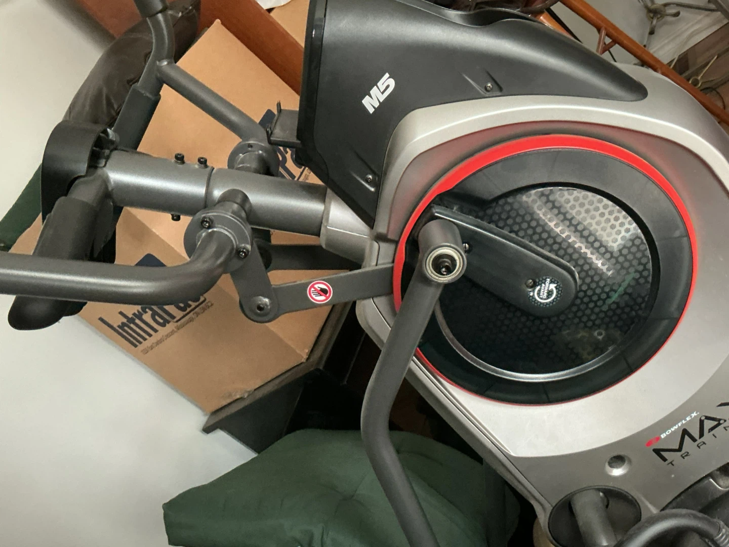 Bowflex M5 Max Trainer Elliptical - photo 3