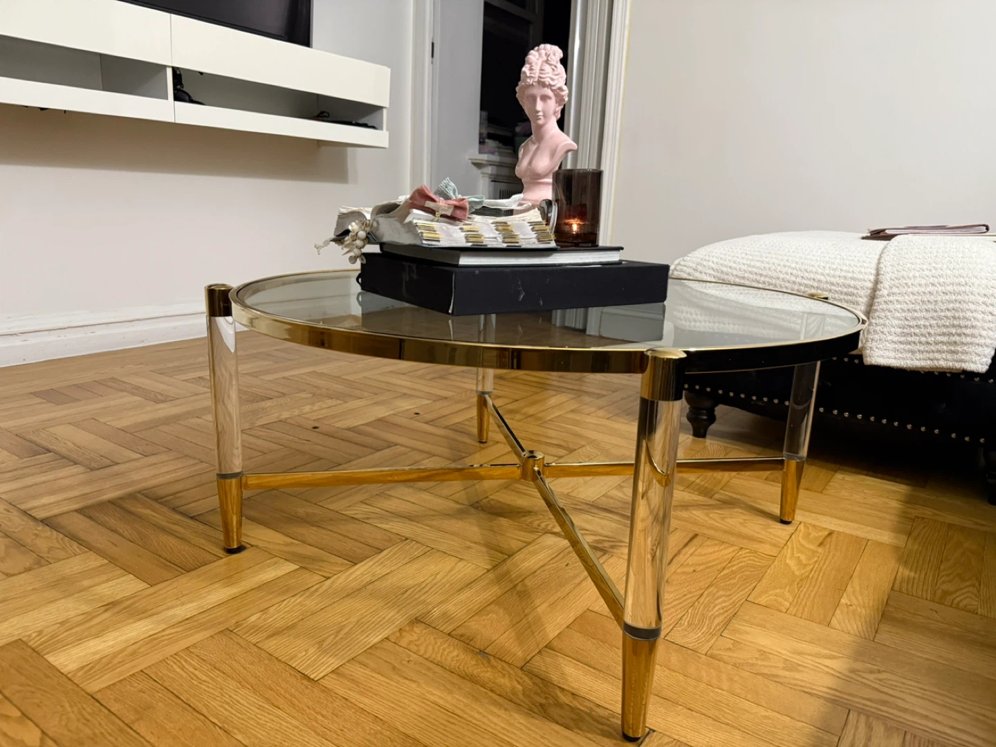 Round Glass Coffee Table with Gold and Acrylic Legs - photo 3