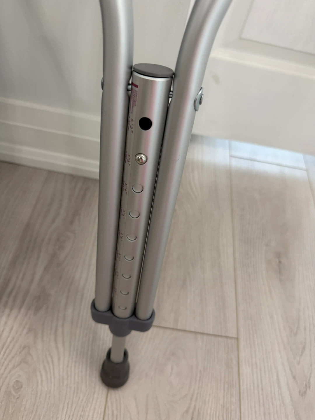 Adjustable Crutches with pads - photo 3