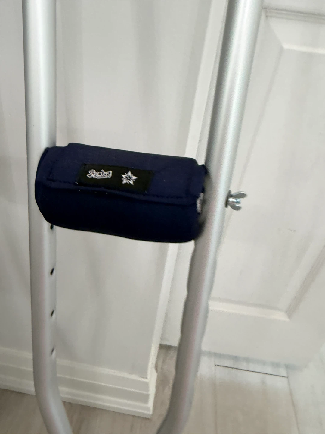 Adjustable Crutches with pads - photo 2