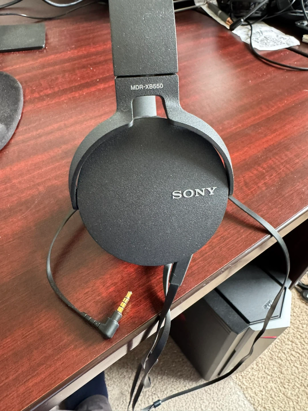 Sony MDR-XB550 Headphones - photo 2