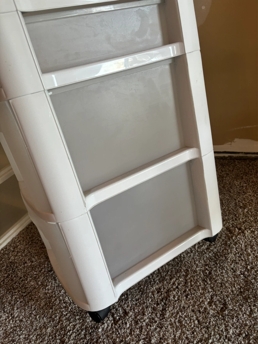 3 storage containers. One on wheels 10.00 each - photo 2
