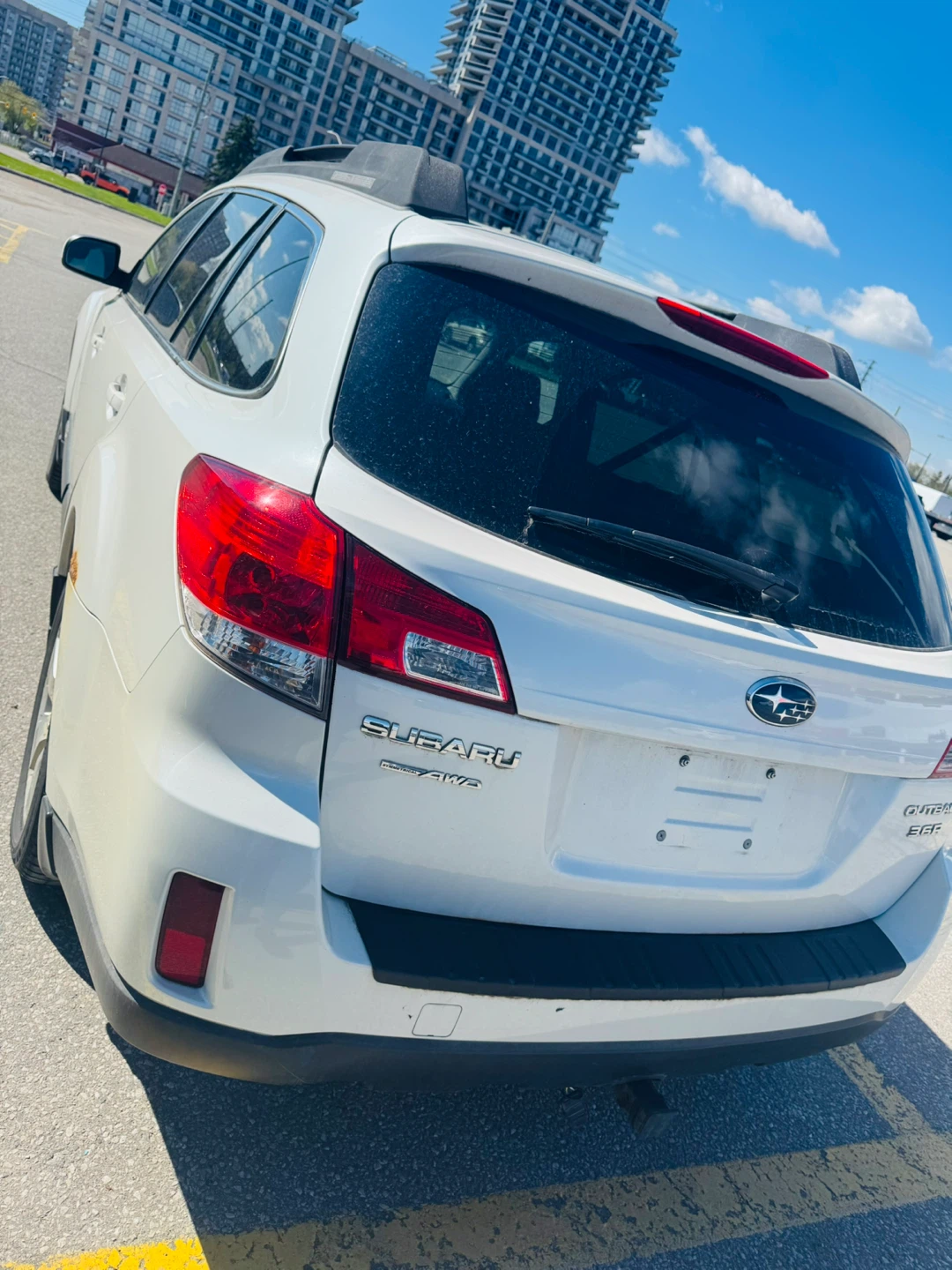 2012 Subaru Outback 2.5i AWD ( LOW KM ) - photo 3