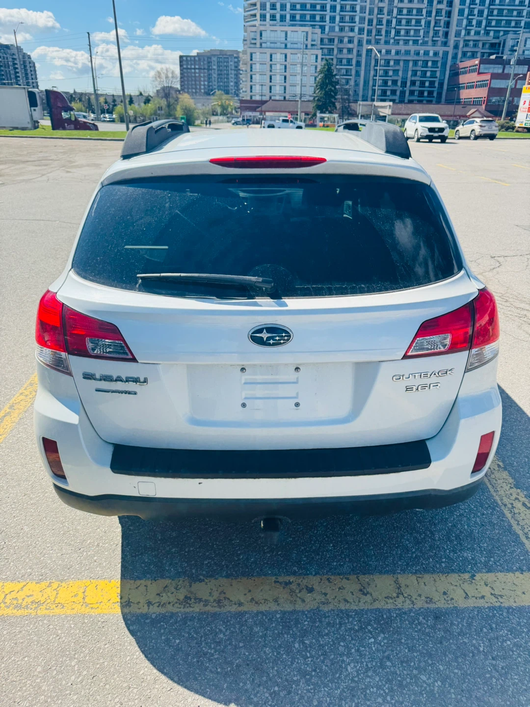 2012 Subaru Outback 2.5i AWD ( LOW KM ) - photo 4