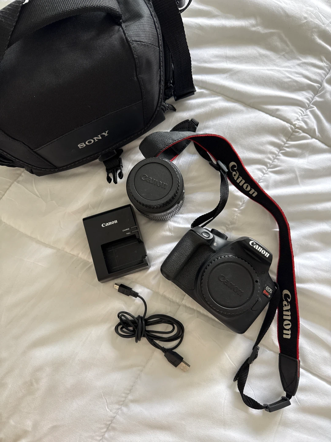 Canon EOS Rebel T6 Camera Kit with Lens and Bag