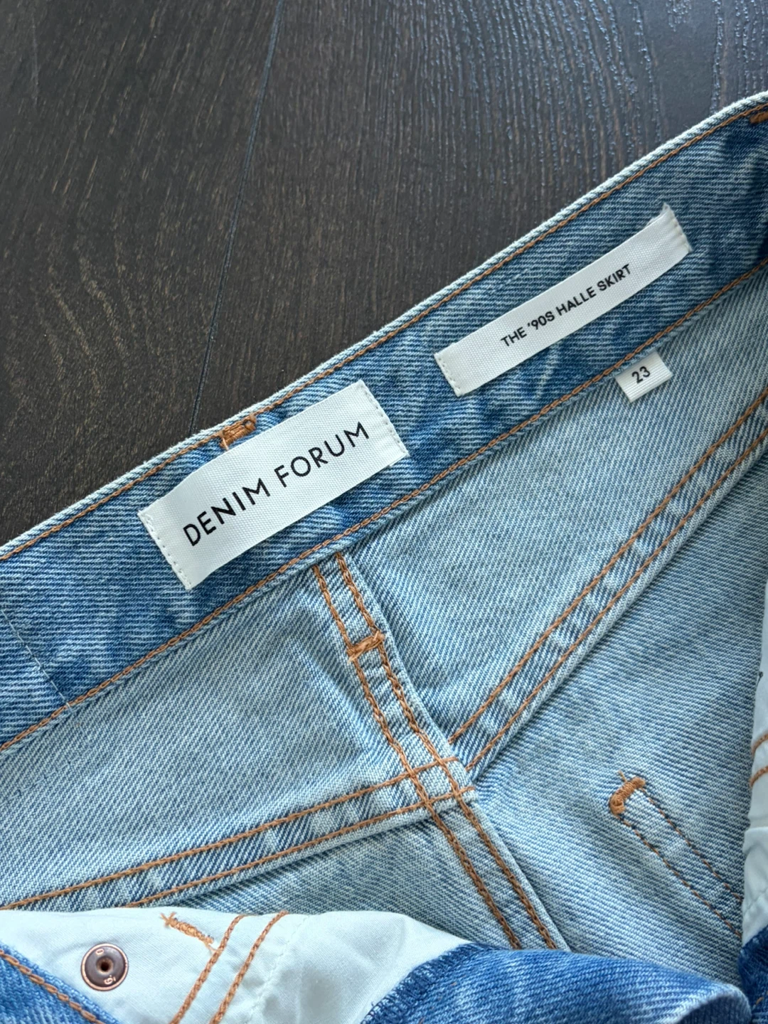 Aritzia Denim Forum Wash Denim Midi Skirt 23 - photo 3