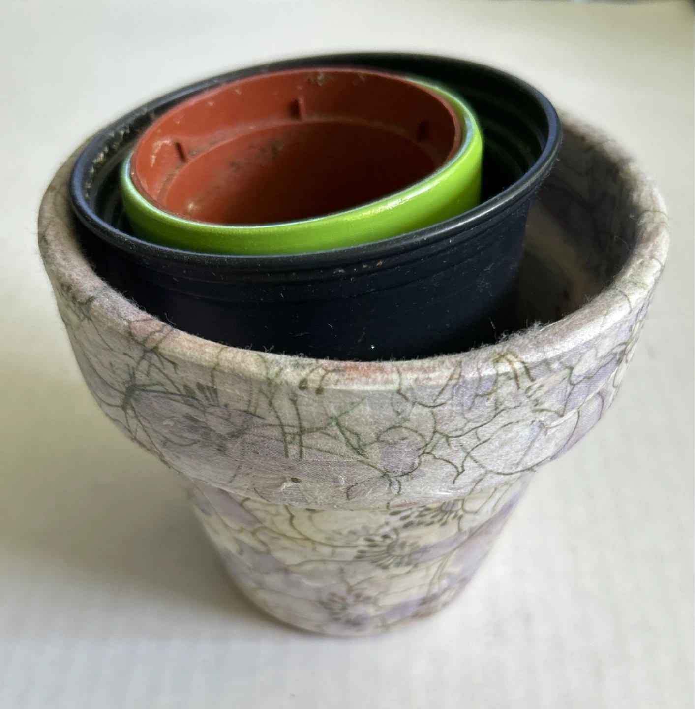 Set of 4 assorted planters/pots