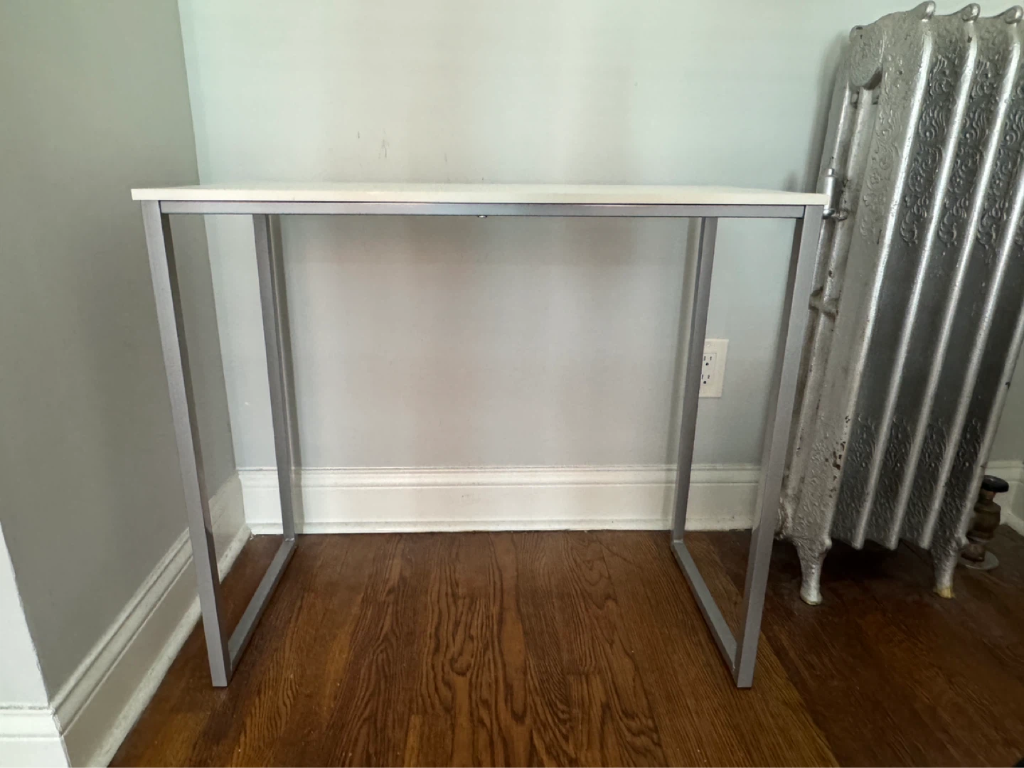 White Top Metal Frame Desk - photo 2