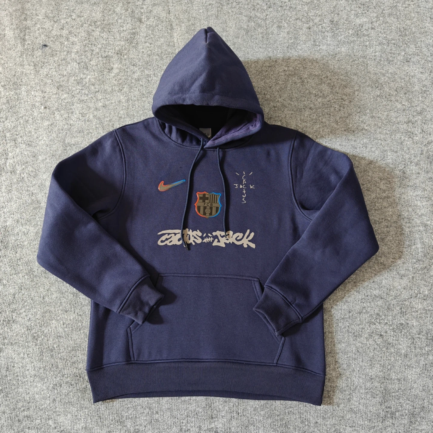 Nike x Travis Scott "Cactus Jack" Hoodie - photo 3