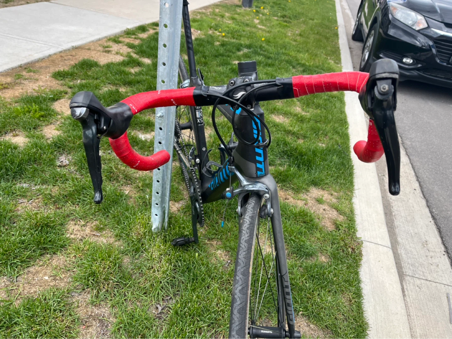 Giant Advanced Road Bike - photo 4