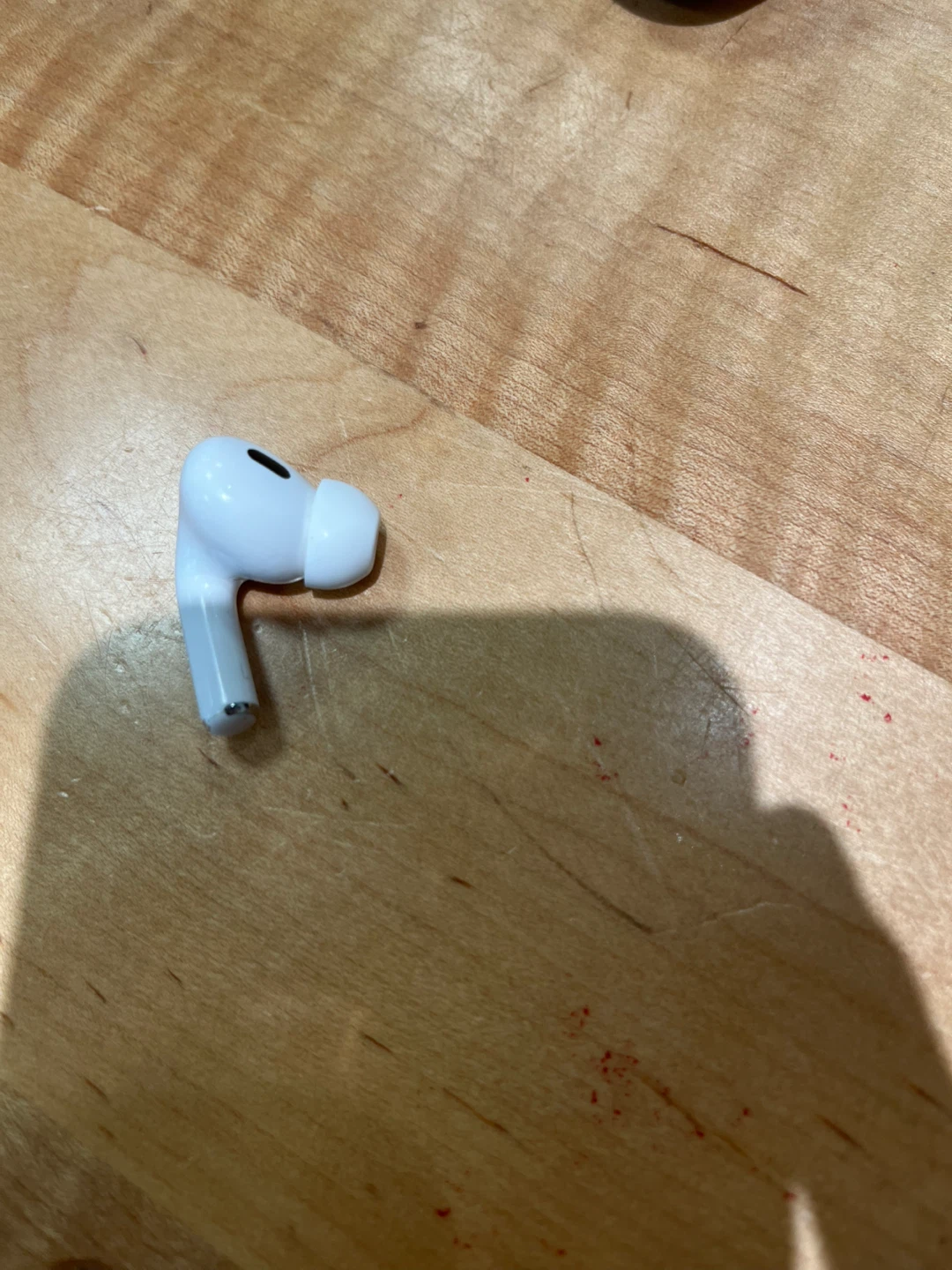 Apple AirPods Pro (2nd Gen) with Charging Case - photo 3