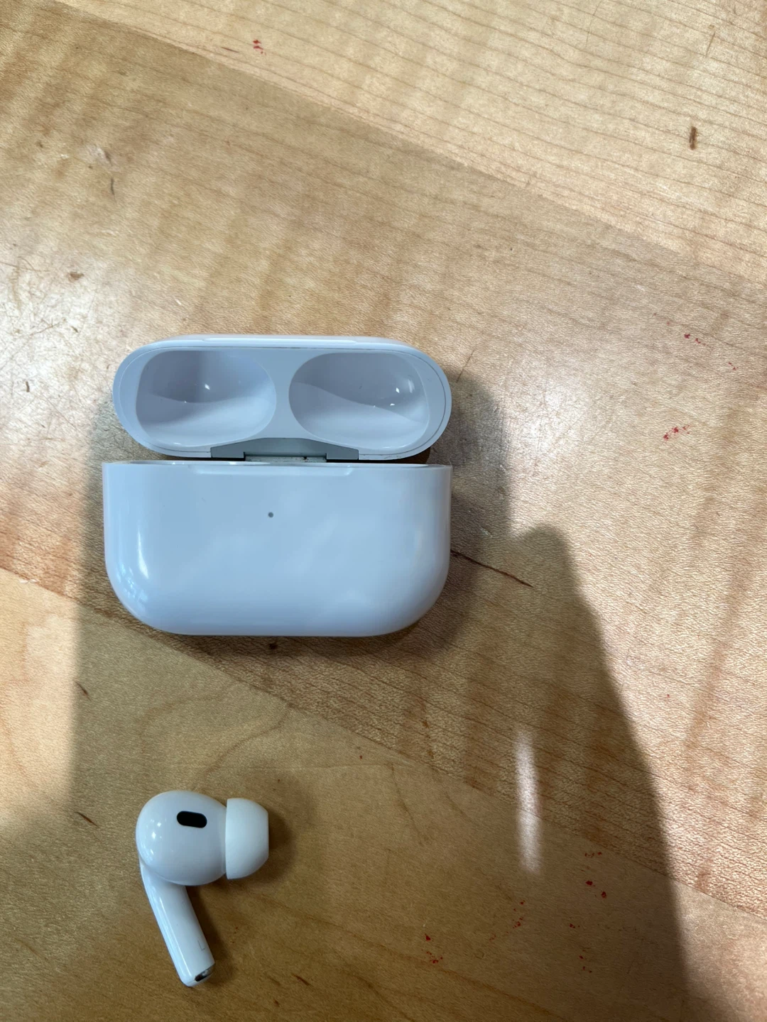 Apple AirPods Pro (2nd Gen) with Charging Case
