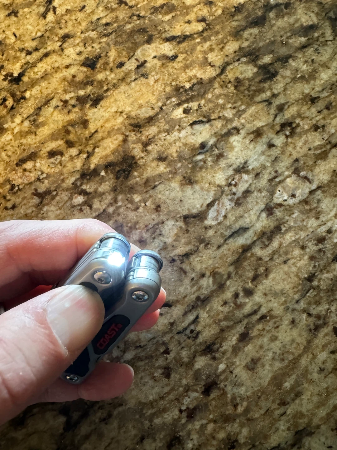 Coast Multi-Tool with LED Light - photo 4