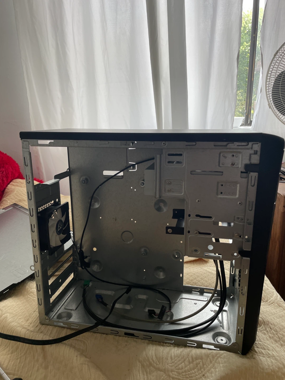 ASUS pc case with disc drive - photo 2