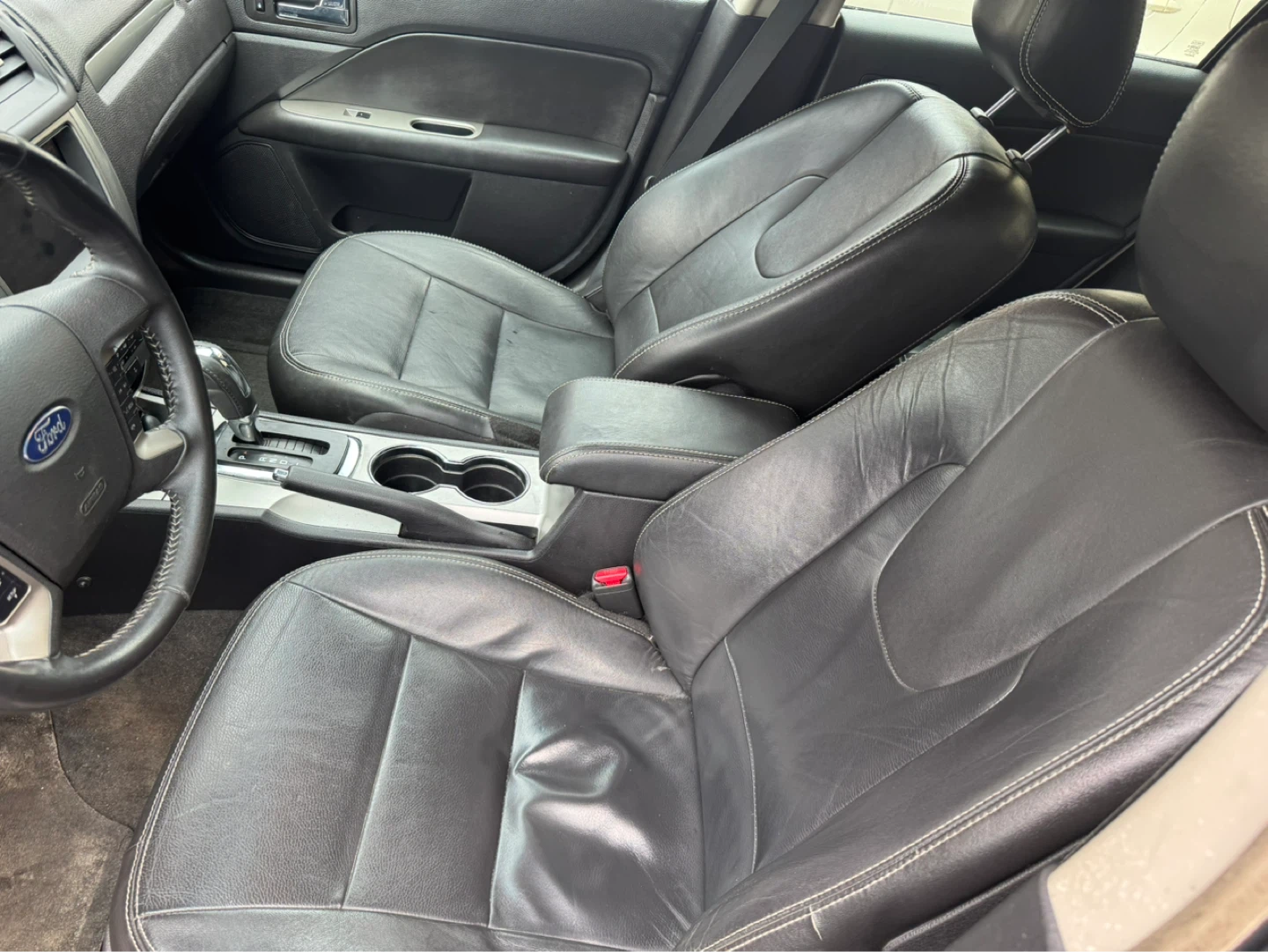 2010 Ford Fusion Hybrid Sedan - photo 5