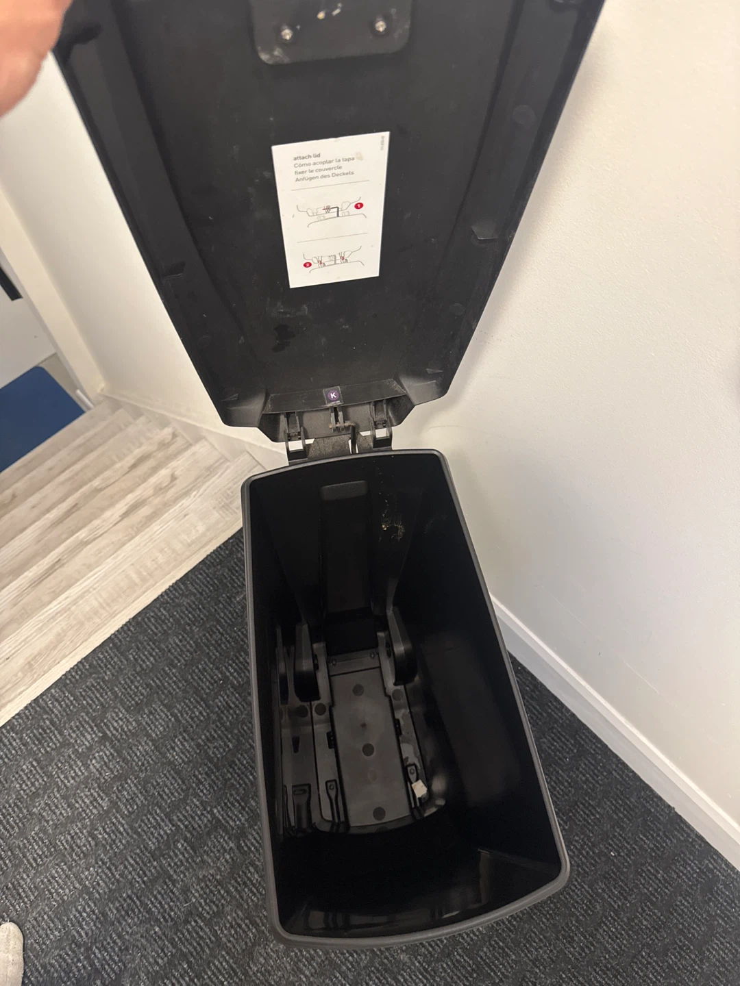 Black Step Trash Can with Wheels - photo 2