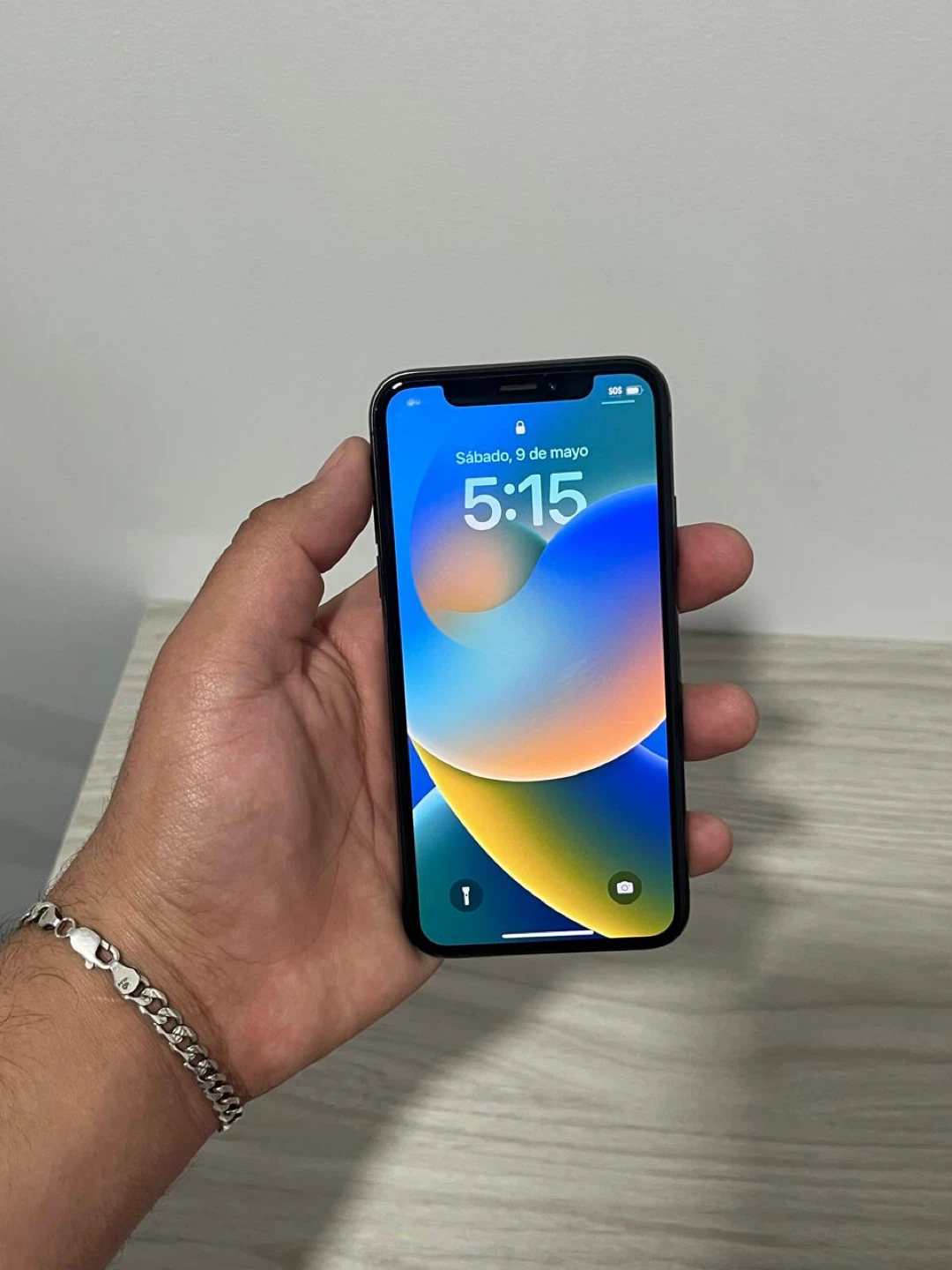 iPhone X