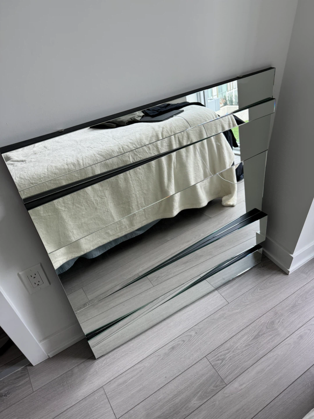 Decorative Mirrored Wall Art - photo 3