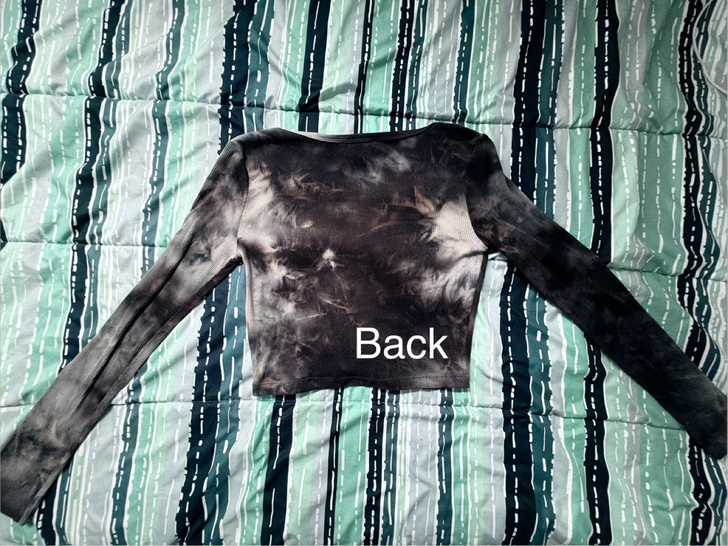 Long Sleeve Cropped Tie-Dye Button Front Top - photo 2