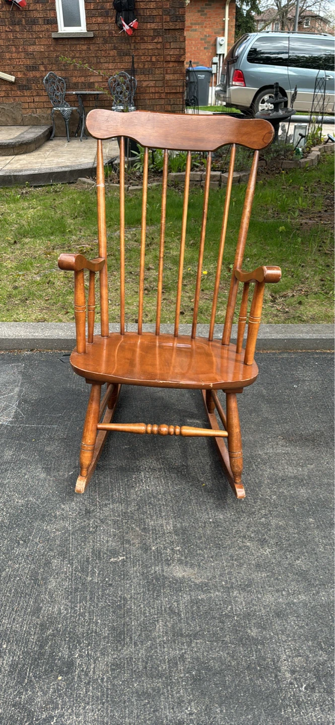Wooden Rocking Chair