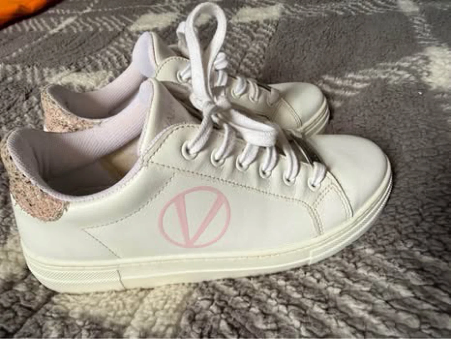 Valentino White Leather Sneakers - photo 2
