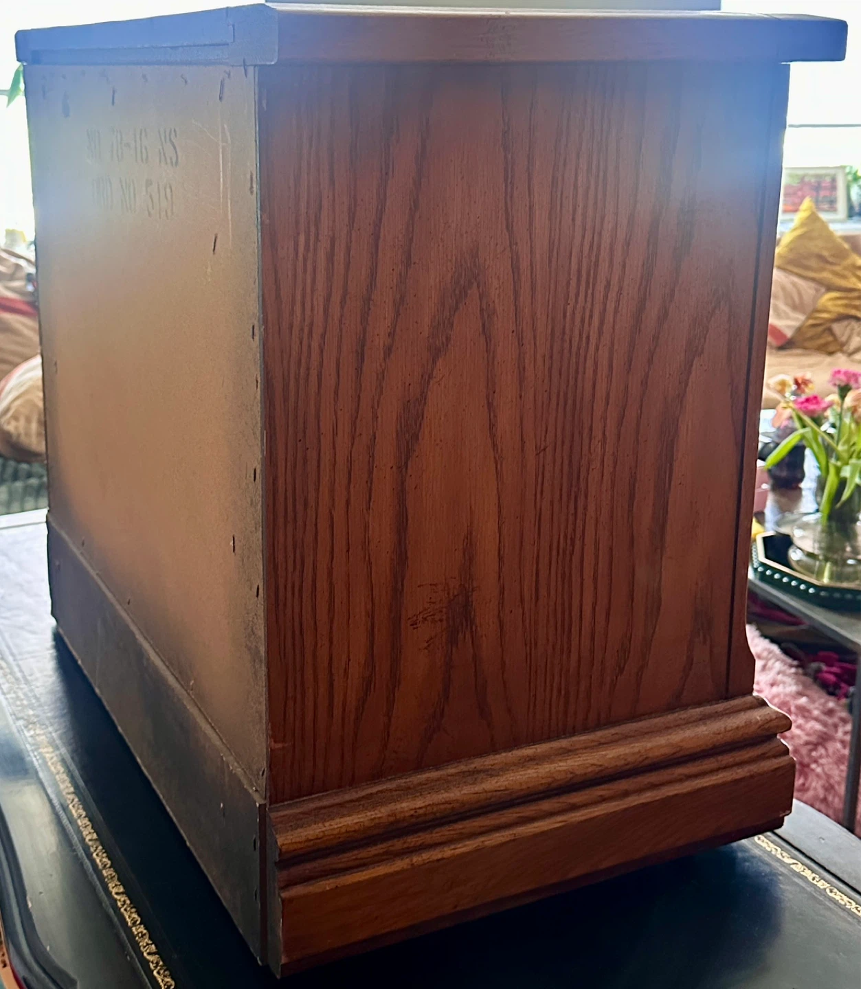 Vintage Oak 2-Drawer Night Stand Table - photo 5