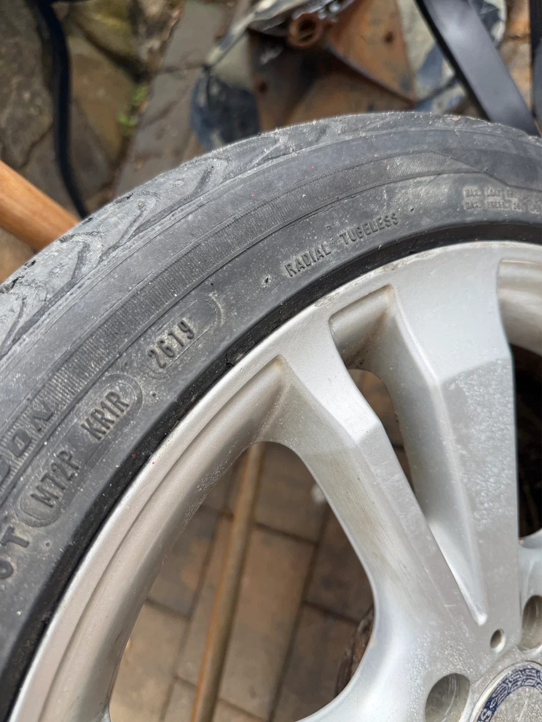 Mercedes Benz Alloy Wheel Rim with Tire - photo 2