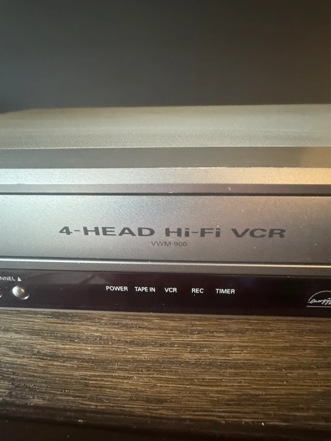 Sanyo 4-Head Hi-Fi VCR VWM-900 - photo 2
