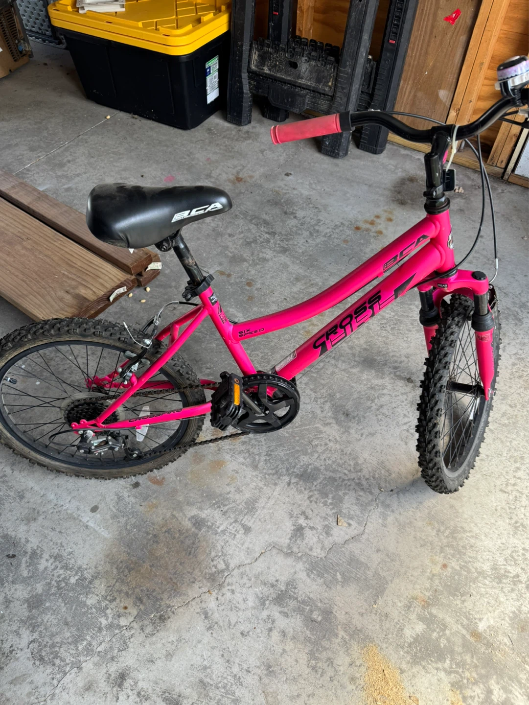 BCA Six Speed "Crossfire" Pink Kids Bike - photo 3